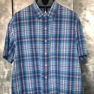 IZOD Mens Cooling Moisture Wicking Classic Fit Short Sleeve Button-Down Shirt